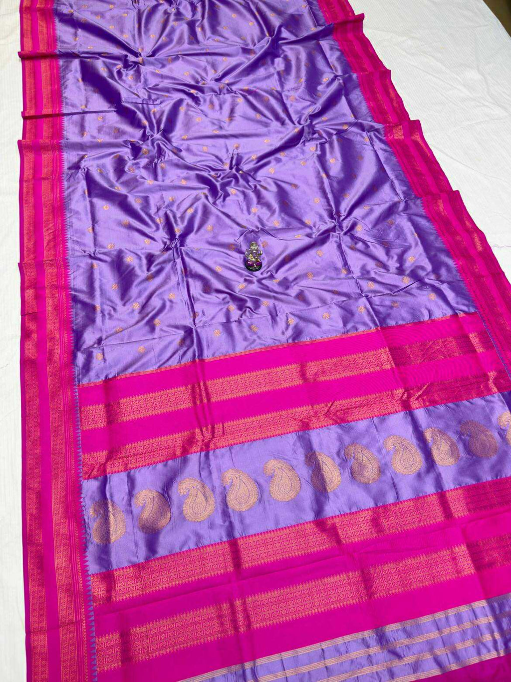Paithani Silk Saree Lavender with Pink Border - Classic to Modern