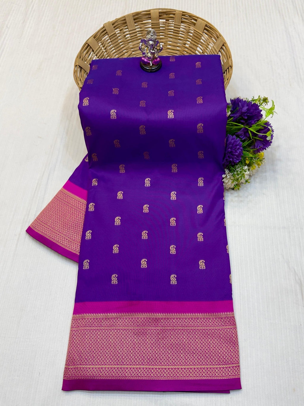 Paithani Silk Saree Violet with pink border - Classic to Modern