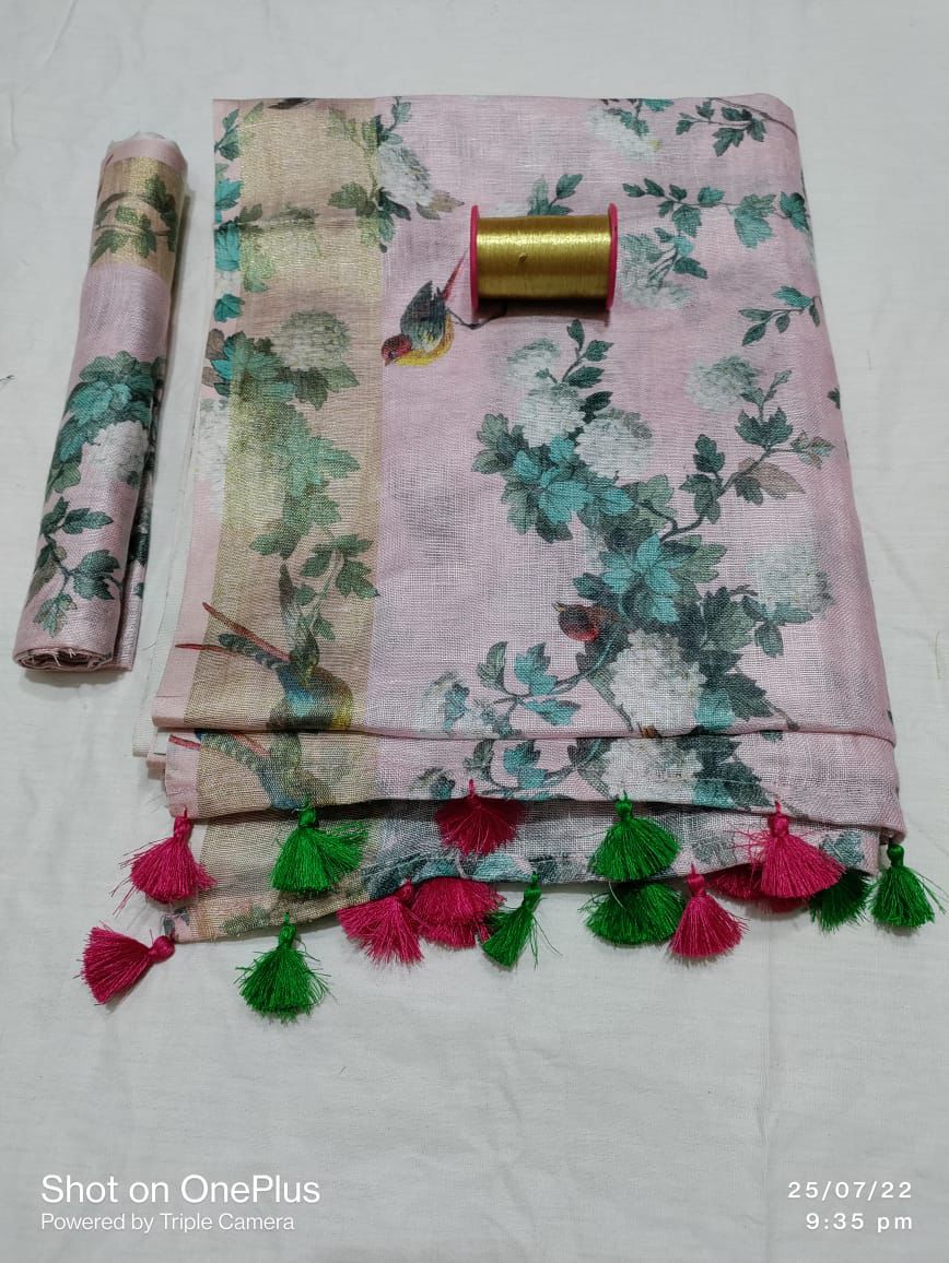 Soft Line Light pick saree with printed floral design - Classic to Modern