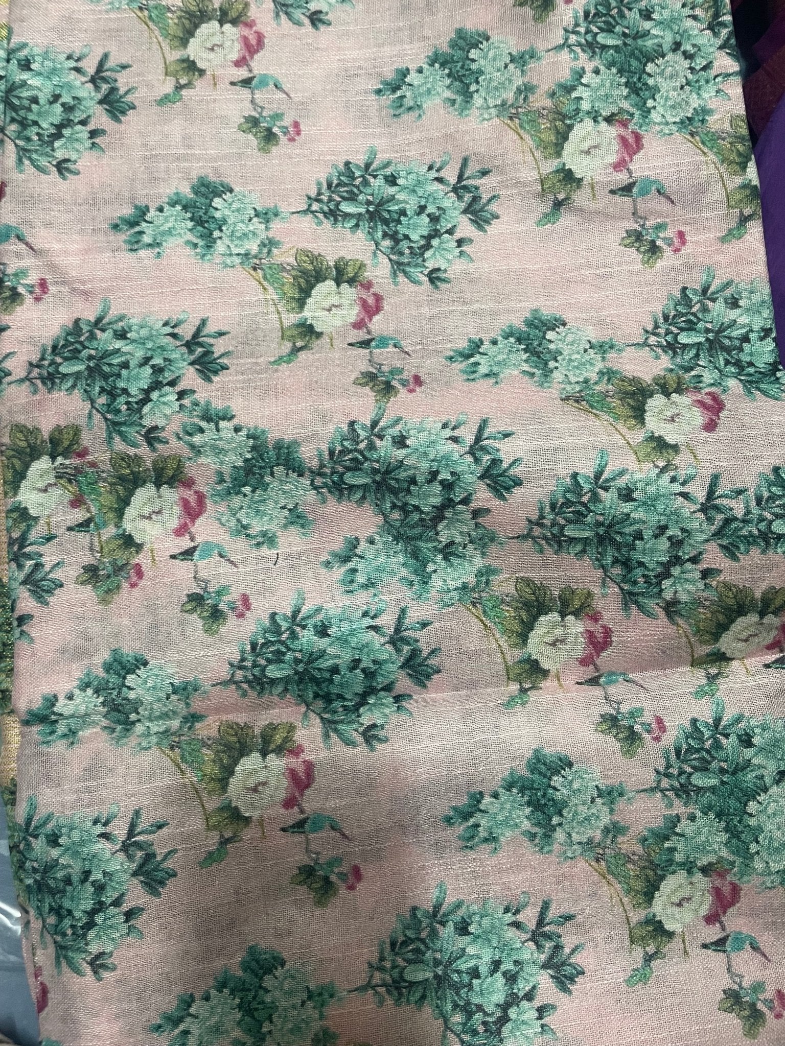 Soft Line Light pick saree with printed floral design - Classic to Modern